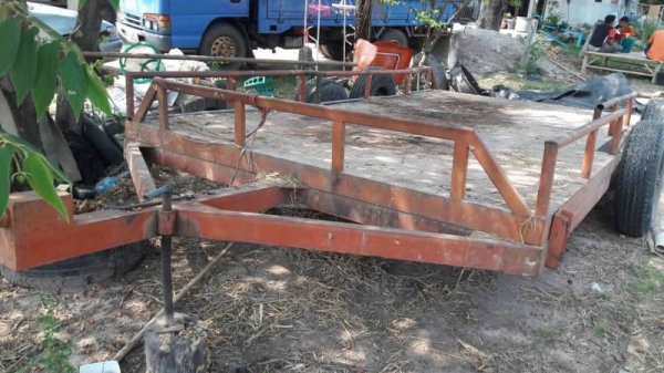 ขายคู่ 495,000 บาท   ขาย 465,000 บาท KUBOTA DC95GM 1800 ชม.  เล่มทะเบียน  ขาย 39,500 เทเลอรขึ้นรถเกี่ยว   รถอยู่ จ.อุบลราชธานี โทร&amp;ไอดีไลน์ 0610710295