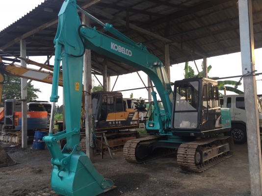 Kobelco sk045 เก่านอก ใบอินวอย รถไม่เคยใช้งานในไทย100\% รถเดิม รถสภาพนางฟ้า หกพันชั่วโมง สนใจติดต่อสอบถามได้ที่ 0802719535 คุณเบียร์