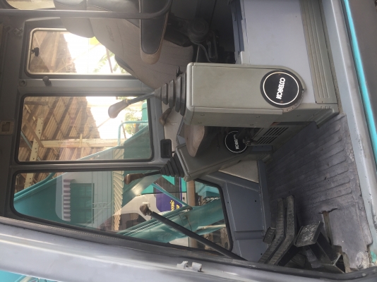 Kobelco sk045 เก่านอก ใบอินวอย รถไม่เคยใช้งานในไทย100\% รถเดิม รถสภาพนางฟ้า หกพันชั่วโมง สนใจติดต่อสอบถามได้ที่ 0802719535 คุณเบียร์