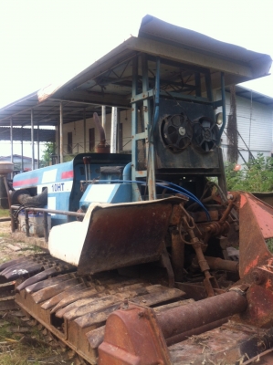 ขายรถตีดินตัวเดิน10htสภาพสวยพร้อมใช้ ต่อคุณอ๊อฟพิจิตร086-737-9991