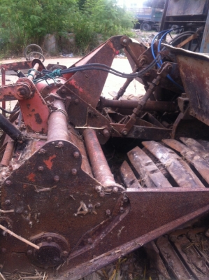 ขายรถตีดินตัวเดิน10htสภาพสวยพร้อมใช้ ต่อคุณอ๊อฟพิจิตร086-737-9991