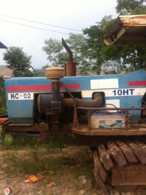 ขายรถตีดินตัวเดิน10htสภาพสวยพร้อมใช้ ต่อคุณอ๊อฟพิจิตร086-737-9991