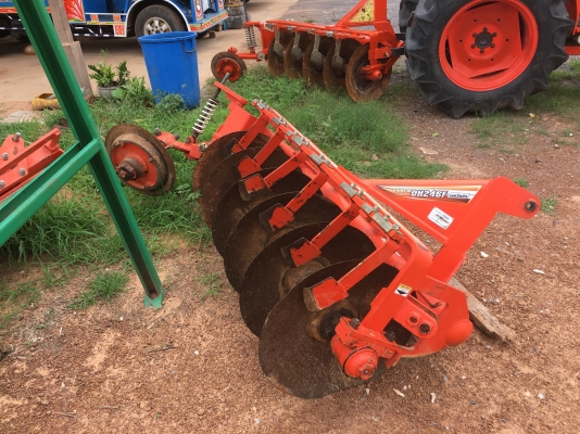 ขายผานพวนตราช้าง DH246F ใส่ 47-50 แรง สภาพพร้อมใช้