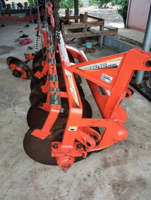 ขายผานพวนตราช้าง DH246F ใส่ 47-50 แรง สภาพพร้อมใช้