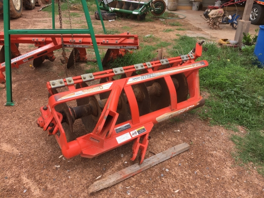 ขายผานพวนตราช้าง DH246F ใส่ 47-50 แรง สภาพพร้อมใช้