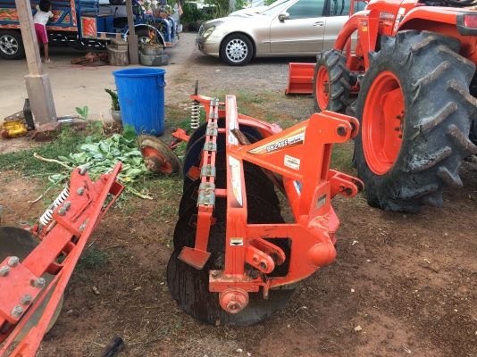 ขายผานพวนตราช้าง DH246F ใส่ 47-50 แรง สภาพพร้อมใช้