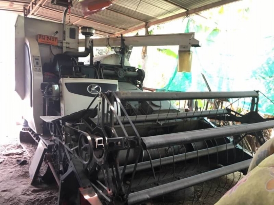 ขายคู่ 435,000 บาท ขาย 395,000 บาท KUBOTA DC95GM 3,000 ชม. เล่มทะเบียน ขาย 39,500 เทเลอรขึ้นรถเกี่ยว รถอยู่ จ.ยโสธร โทร&ไอดีไลน์ 061071295 ขายคู่ 435,000 บาท ขาย 395,000 บาท KUBOTA DC95GM 3,000 ชม. เล่มทะเบียน ขาย 39,500 เทเลอรขึ้นรถเกี่ยว รถอยู่ จ.ยโสธร โทร&ไอดีไลน์ 061071295