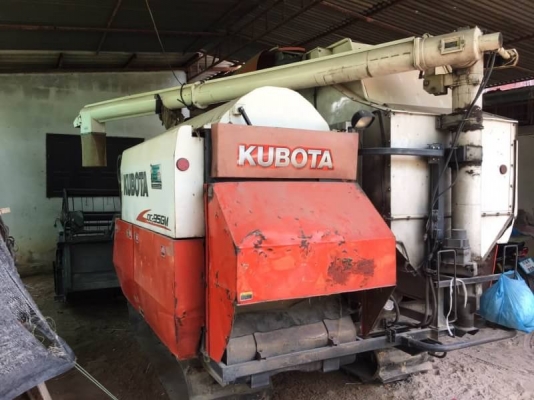 ขายคู่ 435,000 บาท ขาย 395,000 บาท KUBOTA DC95GM 3,000 ชม. เล่มทะเบียน ขาย 39,500 เทเลอรขึ้นรถเกี่ยว รถอยู่ จ.ยโสธร โทร&ไอดีไลน์ 061071295 ขายคู่ 435,000 บาท ขาย 395,000 บาท KUBOTA DC95GM 3,000 ชม. เล่มทะเบียน ขาย 39,500 เทเลอรขึ้นรถเกี่ยว รถอยู่ จ.ยโสธร โทร&ไอดีไลน์ 061071295