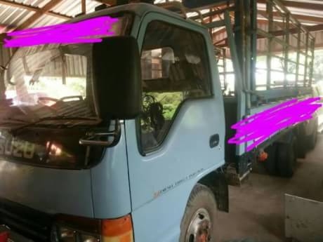 ISUZU NKR 110 ISUZU NKR 110
