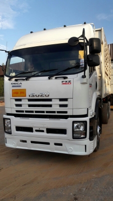 ขายครับ isuzu 360 ปี56 ปลายปีรถสวยพร้อมใช้งาน รวมน้ำหนักและกะบะที่ยังใส่ของได้ประมาณ 28 ตัน กว่า ขายทั้งสด และผ่อนครับ