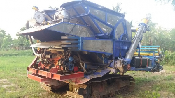 ขายครับ เครื่อง 6D-17 turbo. ตัวเดิน 10 อภิชาติ โซ่ 15 ข้อ โรลเลอร์ 10 ลูก 365,000 ราคาโดนใจ 091-0206555 อยู่ ศรีสะเกษ ครับ ขายครับ เครื่อง 6D-17 turbo. ตัวเดิน 10 อภิชาติ โซ่ 15 ข้อ โรลเลอร์ 10 ลูก 365,000 ราคาโดนใจ 091-0206555 อยู่ ศรีสะเกษ ครับ