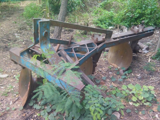 ขายรถไถฟอร์ด77 T3 อุปกรณ์ 4ชิ้น 268,000 บาท