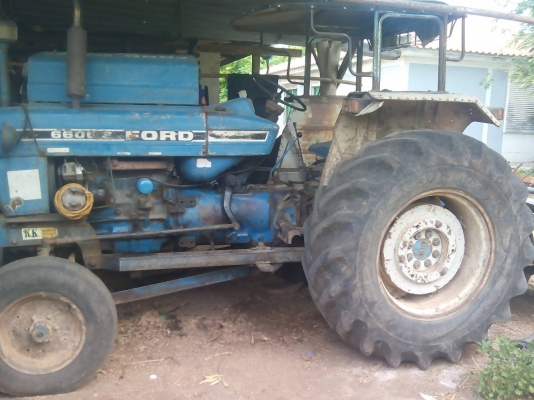 ขายรถไถฟอร์ด77 T3 อุปกรณ์ 4ชิ้น 268,000 บาท
