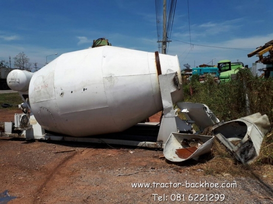 ขาย เครื่องโม่ปูน ผสมคอนกรีต ติดหลังรถบรรทุก สภาพสวยๆ อุปกรณ์ครบ เก่านอกแท้