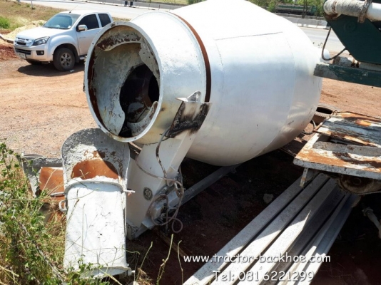 ขาย เครื่องโม่ปูน ผสมคอนกรีต ติดหลังรถบรรทุก สภาพสวยๆ อุปกรณ์ครบ เก่านอกแท้