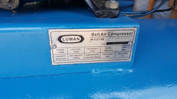 ปั้มลม AIR COMPRESSOR LUMAN ขนาด300ลิตร/ 3สูบ/ 10 แรง/ ไฟ380V**ยังไม่เคยใช้งาน*ขายราคา 29,500บาท ติดต่อ089-2619445 ปั้มลม AIR COMPRESSOR LUMAN ขนาด300ลิตร/ 3สูบ/ 10 แรง/ ไฟ380V**ยังไม่เคยใช้งาน*ขายราคา 29,500บาท ติดต่อ089-2619445