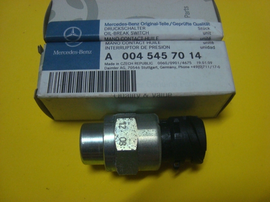 ขายสวิทช์ oil brake รถ BENZ Vario รุ่น 614D, 814D
