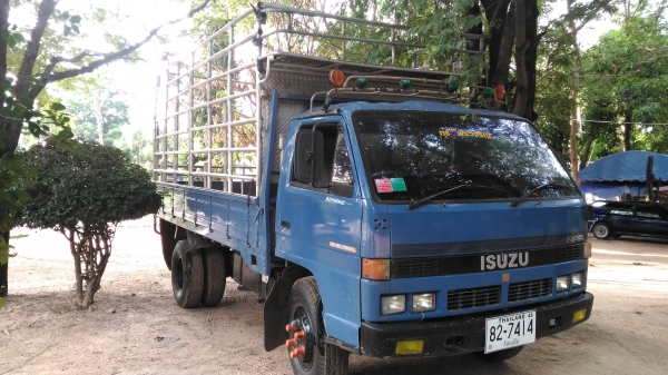 ขายรถหกล้อ ISUZU NPR 115แรงม้า เกียร์สั้น รถห้างแท้ ขายรถหกล้อ ISUZU NPR 115แรงม้า เกียร์สั้น รถห้างแท้