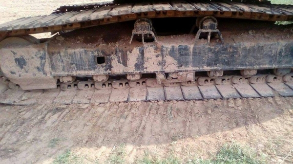 ขายรถแบคโคCAT E200B สภาพพร้อมใช้งาน ราคา430,000 สนใจโทร 090-8588220คุณนะ 093-3258446คุณบิว เว็บไซต์ส่วนตัว www.narong2truck.com www.truck.in.th/498 ID: narong498 ID: 09332584461 เพจ Facebook ณรงค์ ซื้อขายรถมือสอง กลุ่ม Facebook ณรงค์ ซื้อขายรถมือสอง