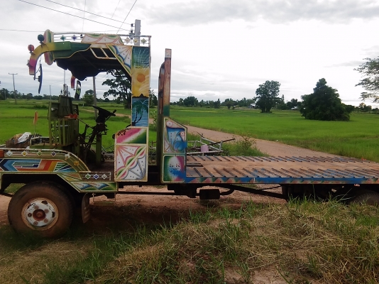 พ่อแต๋นแชลซีหน้า6ไม่มีเครื่องครับรถใช้งานปีเดียวรถยังใหม่ๆยุเลยเกีย2ลูกตัดไปเลย95,000บาทครับ พ่อแต๋นแชลซีหน้า6ไม่มีเครื่องครับรถใช้งานปีเดียวรถยังใหม่ๆยุเลยเกีย2ลูกตัดไปเลย95,000บาทครับ