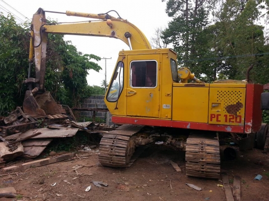 ขายรถแบคโค PC120-2 สภาพพร้อมใช้งาน ราคา290,000 สนใจโทร 090-8588220คุณนะ 093-3258446คุณบิว เว็บไซต์ส่วนตัว www.narong2truck.com www.truck.in.th/498 ID: narong498 ID: 09332584461 เพจ Facebook ณรงค์ ซื้อขายรถมือสอง กลุ่ม Facebook ณรงค์ ซื้อขายรถมือสอง