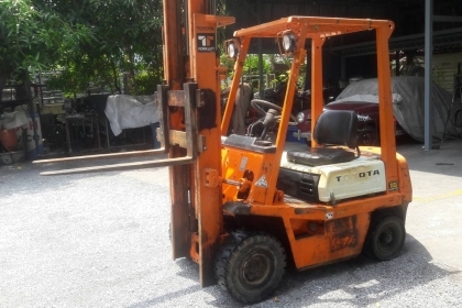 รถ โฟล์คลิฟท์ TOYOTA 4FGL 15