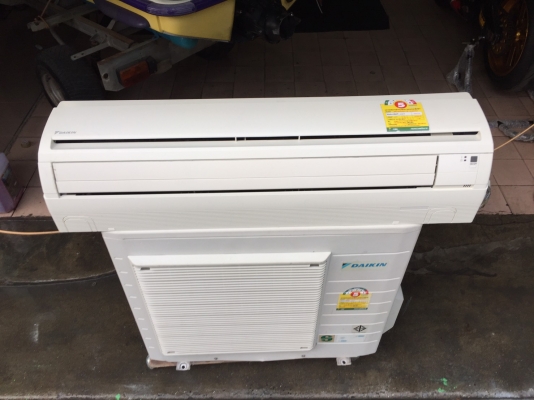 **** ขายแอร์ DAIKIN 18000 BTU สภาพสวย ****