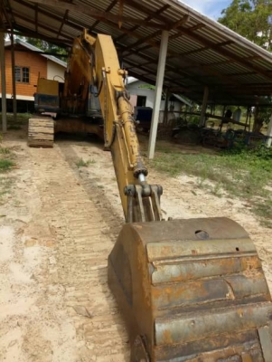 KOMATSU PC 120-3