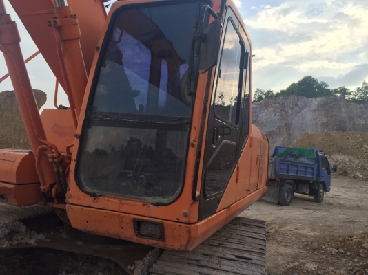 ขาย 750,000 DOOSAN 225 LC เครื่องดี ปั้มแรง เอวแน่น ช่วงล่างเต็ม รถพร้อมใช้ รถอยู่ นครศรีธรรมราช 090