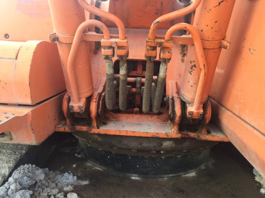 ขาย 750,000 DOOSAN 225 LC เครื่องดี ปั้มแรง เอวแน่น ช่วงล่างเต็ม รถพร้อมใช้ รถอยู่ นครศรีธรรมราช 090