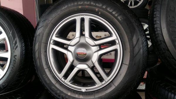 ขายล้อแม็กป้ายแดง dmax x-series 16&quot; ยางปี17  สนใจติดต่อร้าน ก.เจริญการยางครับ 081-3747940