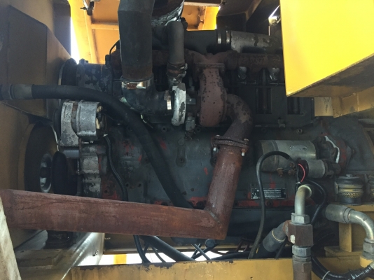 ขายรถบด17ตันDYNAPACรุ่นCC501รถนอกนำเข้า ไม่เคยใช้งานในไทย มีเอกสารพร้อม  บดอัดสั่นสเทือนแรงค่อยได้ทั้ง2ล้อ เอวออ่น  เครื่องยนต์ดีเซล6สูบ สภาพดีพร้อมใช้งานมีให้เลือกหลายคันหลายขนาดLine:Jiraroj2909