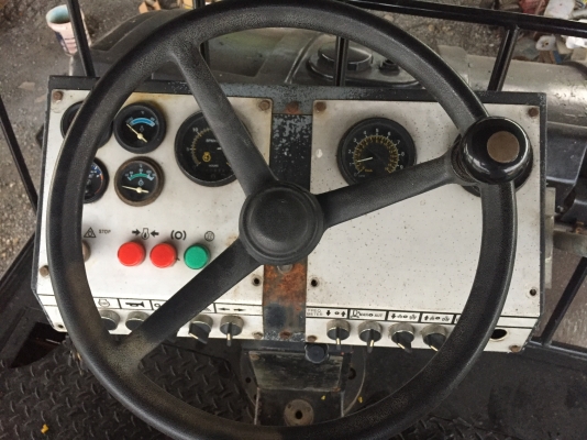 ขายรถบด17ตันDYNAPACรุ่นCC501รถนอกนำเข้า ไม่เคยใช้งานในไทย มีเอกสารพร้อม  บดอัดสั่นสเทือนแรงค่อยได้ทั้ง2ล้อ เอวออ่น  เครื่องยนต์ดีเซล6สูบ สภาพดีพร้อมใช้งานมีให้เลือกหลายคันหลายขนาดLine:Jiraroj2909