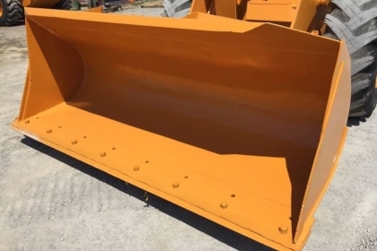 ขาย รถตัก KOMATSU 510 กรองเดี่ยว ซีเรียลสูง นำเข้าจากญี่ปุ่น 090-986-2521 อ๊อบ