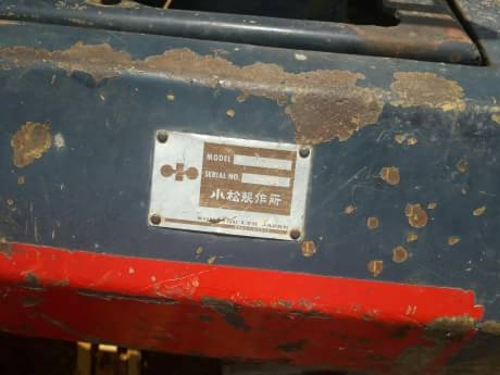 KOMATSU PC 30-5