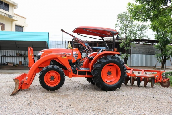 คูโบต้า L4708DT เกรด A..ชุดดันหน้าช้าง ผานหลังช้าง