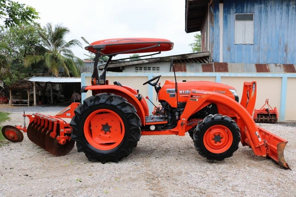 คูโบต้า L4708DT เกรด A..ชุดดันหน้าช้าง ผานหลังช้าง