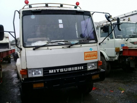 ขายหัวลาก10ล้อ2เพลามิตซูบิชิฟูโซ่เฉินหลงสภาพดีมากๆยางไหม่พร้อมใช้สุดๆพร้อมทุกอย่างครับใช้งานใด้ดีมากๆราคา285000