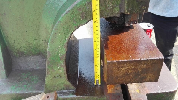 ** ไปอยู่ระยองครับ ** ปั้มคอม้า(คาราบาว)เบอร์ 2 แกน 2.5" เขา/ตุ้ม/โต้ะ ครบๆพร้อมใช้