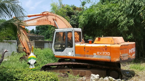 ขายรถขุดEX270สภาพเก่านอกสวยพร้อมใช3400ชั่วโมง