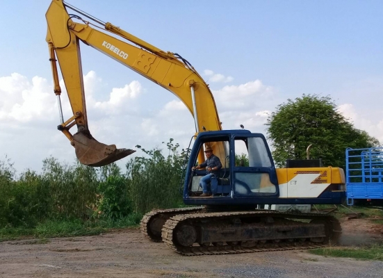 ขาย แบคโฮ KOBELCO SK200 Mark 3 ไฟฟ้าตัดแล้ว เครื่องดี ปั้มดี ช่วงล่างแน่น เอกสารเล่มทะเบียนครบ ราคาต่อรองได้ครับ