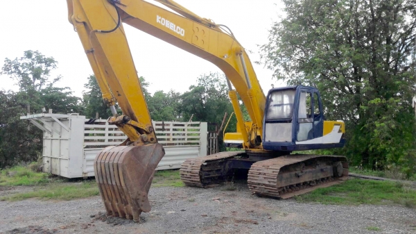 ขาย แบคโฮ KOBELCO SK200 Mark 3 ไฟฟ้าตัดแล้ว เครื่องดี ปั้มดี ช่วงล่างแน่น เอกสารเล่มทะเบียนครบ ราคาต่อรองได้ครับ