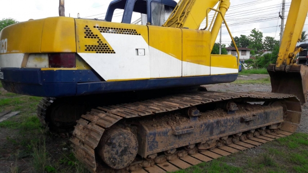ขาย แบคโฮ KOBELCO SK200 Mark 3 ไฟฟ้าตัดแล้ว เครื่องดี ปั้มดี ช่วงล่างแน่น เอกสารเล่มทะเบียนครบ ราคาต่อรองได้ครับ