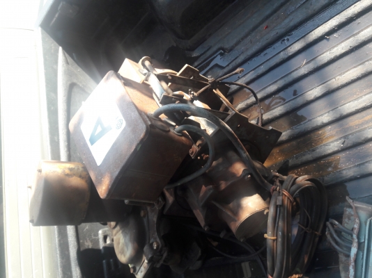 ขาย !! รอกสลิงไฟฟ้า.ฮิตาชิ.ขนาด1ตัน3สาย