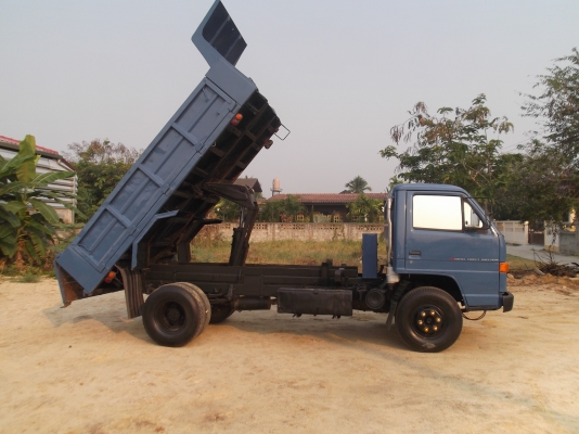 ISUZU 115 แรง ปี32 ดั้ม 5 คิว ISUZU 115 แรง ปี32 ดั้ม 5 คิว