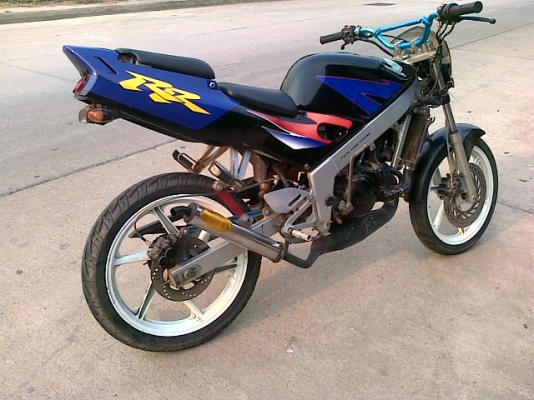 NSR150แต่งสตันท์ เครื่องดี ท่อสูตร วิ่งดี พร้อมใช้ NSR150แต่งสตันท์ เครื่องดี ท่อสูตร วิ่งดี พร้อมใช้