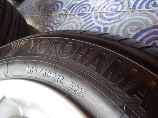 แม็ก Mitsubishi Lancer 16-5-114.3 ยางปี 2011Yokohama