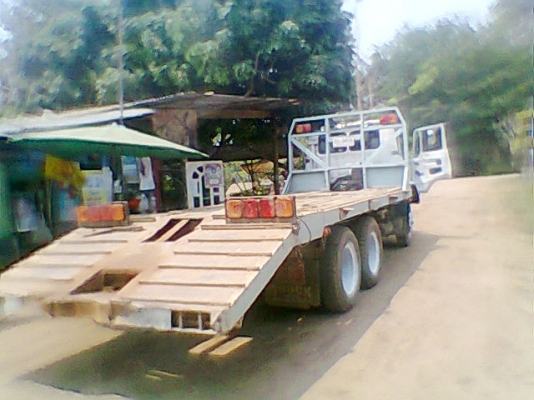 รถเทรนเลอร์ มาแล้ว รถเทรนเลอร์ มาแล้ว