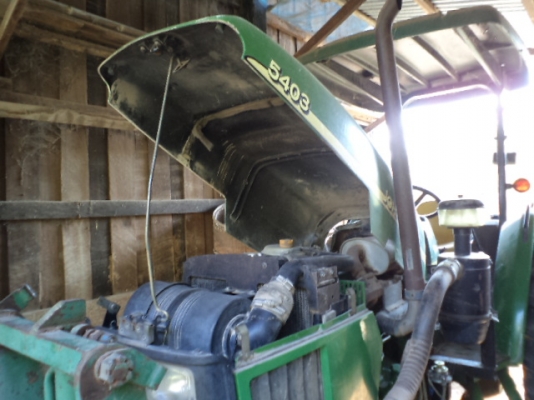 ขายรถไถ จอนร์เดียร์ 5403 เครื่อง 85 แรง