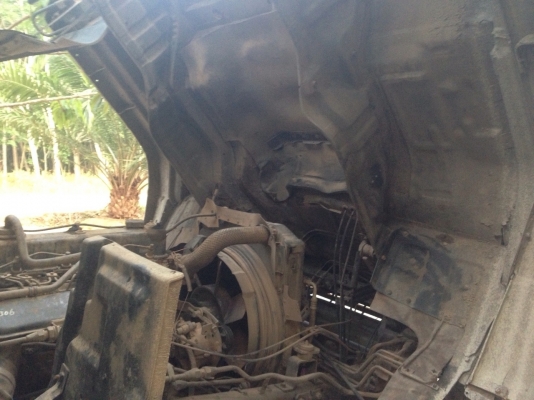 ขาย10ล้อดั๊มISUZU 240 แรงม้า หัวฟ้าแท้ กระบะสามมิตรลอนเฉียง สนใจโทร0819701072